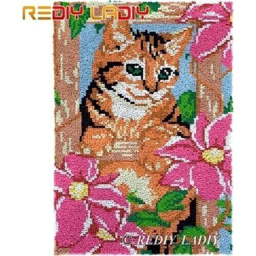 Latch Hook Rug Cat in Flower Plush Wall Tapestry Kits DIY Carpet Rug Chunky Yarn Cushion Arts & Crafts Crochet Floor Mat 58*87cm