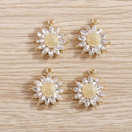 4pcs 15*18mm Crystal Sunflower Charms Pendants for Making Necklaces Bracelets Earrings DIY Handmade Jewelry Making Crafts