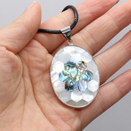 Elliptical Natural Abalone Shell Pendant Necklace Faceted Honeycomb Charms Jewelry Leather Rope Chain Trendy Necklaces for Women