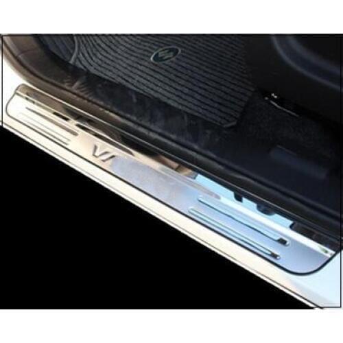 Stainless steel 4pcs door sills scuff footplate,guard footplate,protection plate with logo for Suzuki Vitara 2016-2018