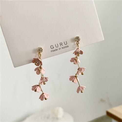 Korean temperament pink girl heart long flower super Fairy ear nail petal tassel earrings female