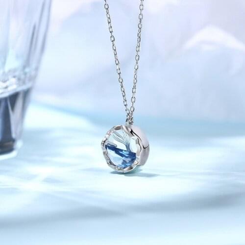 Modyle New Fashion Delicate Round Pendent Necklace for Women Ocean Mermaid Tail Romantic Love Birthday Anniversary Gift Jewelry
