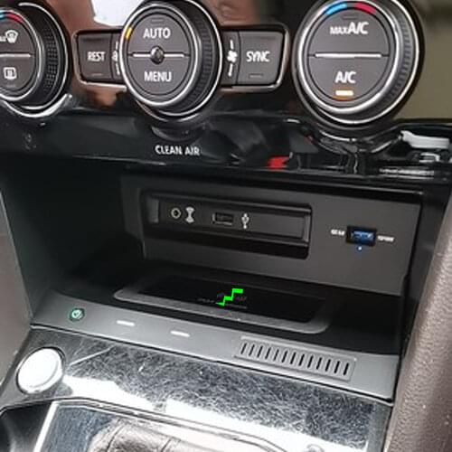 15W phone charger for Volkswagen Tiguan MK2 2017 to 2020 wireless charge adapter QC 3 lighter plug for iphone 11 qi fast charge