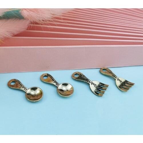 MuhNa 10pcs Ancient Gold Plated Tableware Metal Charms Spoon & Fork Pendants DIY Earring Bracelet Finding For Jewelry Making