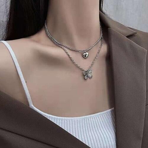 Butterfly Heart Punk Multi-layer Necklace For Women Pearl Pendant Asymmetry Choker Creative Wedding Jewelry 2021 Fashion Trendy