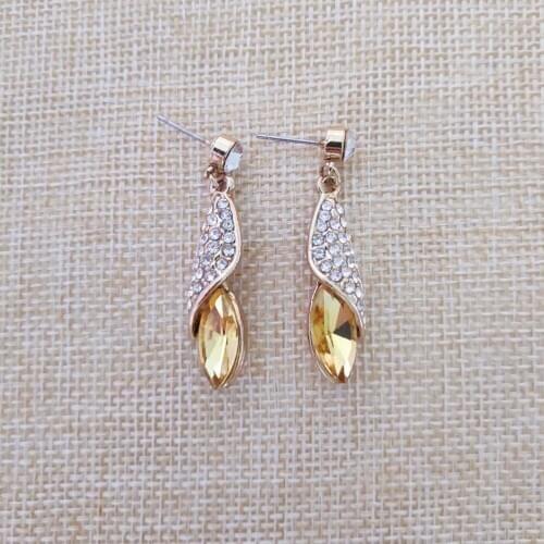 QiLeSen Desert Light Gold Yellow Crystal Zircon, 925 Sterling Silver Womens Stud Earrings Gift, E0176