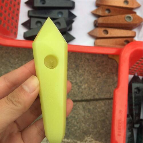 Drop shipping wholesale New Product Rock Quartz Yellow Luminous Stone Smoking Pipes For Gift