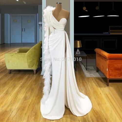 2020 New Arrival White Mermaid Evening Dress Satin Full Sleeves Feather Slit Floor-Length Formal Prom Dress Women Dress Dubai