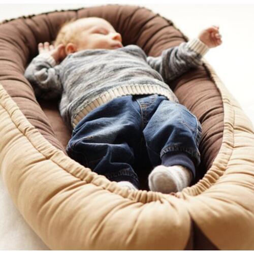 Portable Baby Crib Multi-Functional Nursery Travel Baby Bed Mummy Bag Folding Baby Sofa for Infant Toddler Baby Care Supplies