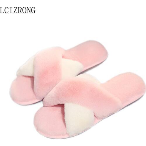 Women Indoor Warm Slippers Faux Fur Fashion Slip On Flats Female 4 Colors Cute 2019 Winter New Woman Home Slippers Girl House
