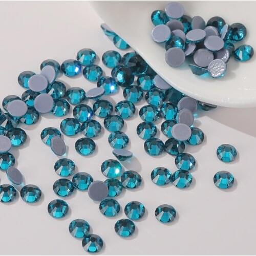 Flatback Rhinestones 1440 Piece Round Loose Gemstones Embellishment, Grass Crystal Beads for DIY Craft, Clothing, Bag Decoration