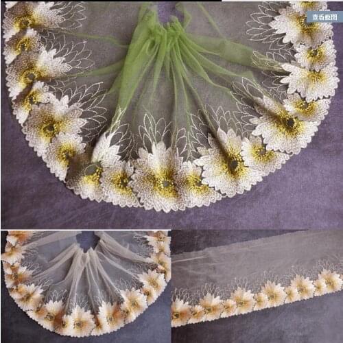 2 Meters/lot 20cm Width 2017 New Exquisite Flower Embroidery Lace Applique Trimmings