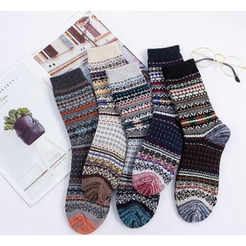 5Pairs/Lot New Winter Men Socks Thick Warm Wool Socks Vintage Christmas Socks Colorful Socks Gift Free Size ZB6031