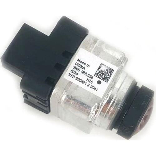 Car Rear View Camera Adapter Suitable for GOLF 8 Car Rearview Camera 5WD 960 556