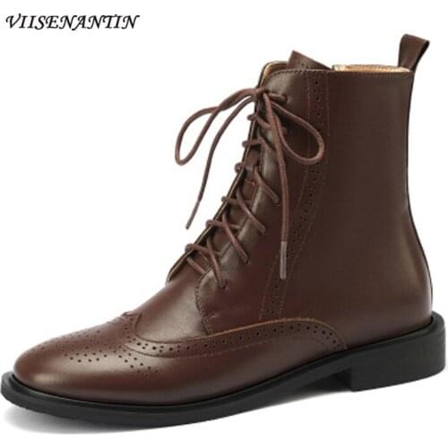 Retro Burnt Flower Round Head Flat Ankle Boots Autumn and Winter New Fashion Broch Ladies Shoes Cross Strap Leather Martin Boots