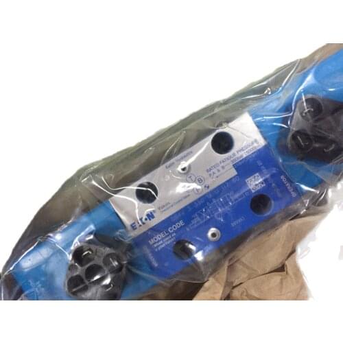 DG4V 3 2C Z MU SA7 60 NEW vickers VALVE vickers