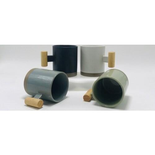 Factory Cheap Korean Style Color White Black Green Blue 350 ml Ceramic Mug Cup With Wood Handle