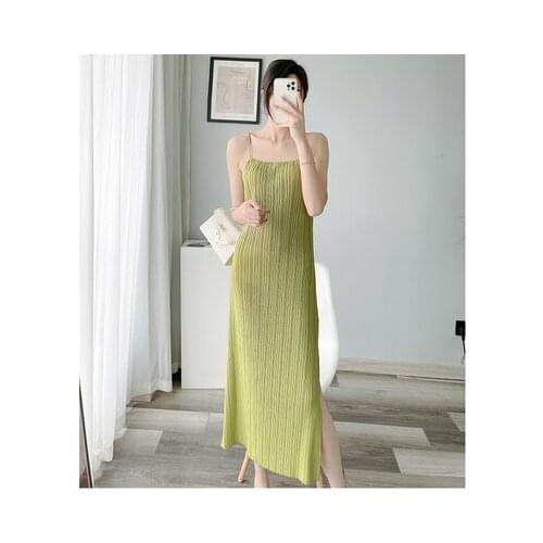 HOT SELLING Miyake fashion sleeveless fold solid Sling dress IN STOCK