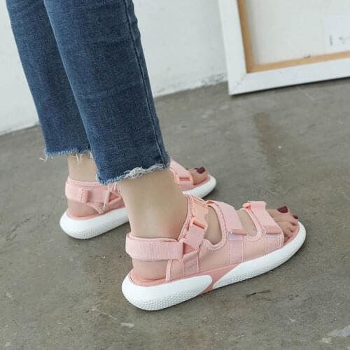 Sandals female students 2021 summer new wild network infrared wear flat sports college style Roman shoes tide