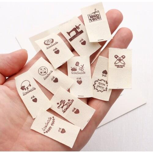50PCS Cloth Garment Labels Handmade Clothing Tags Cartoon Pattern Woven Knitted Sew Tags Handmade DIY Accessories Supplies