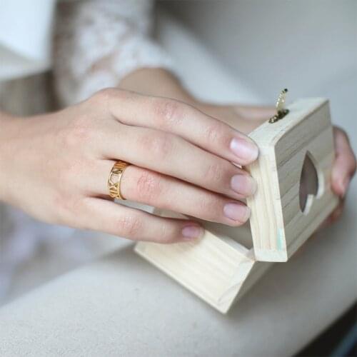 2021 new simple personality trend Roman numerals men and women stainless steel rings temperament fashion jewelry gifts