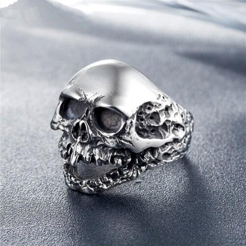 ZTLXY Mens Silver Color 316L Stainless Steel Skull Ring Punk Biker Motorcycle Band Rings Fashion Jewelry