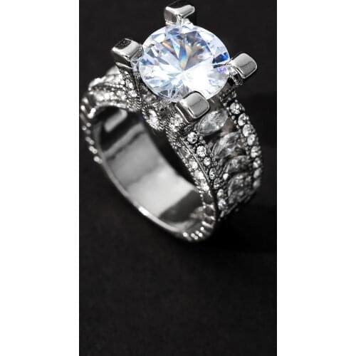 Classic Cubic Zirconia Wedding Bridal Ring Unique Design White Crystal Stylish Noble Proposal Ring Fashion Jewelry