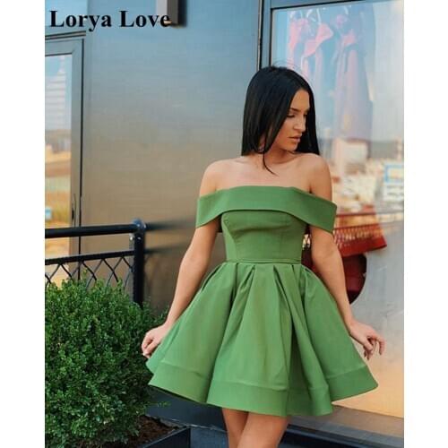 Green Cocktail Dresses 2020 Off Shoulder Women Graduation Gowns Short Prom Dress Satin Summer Homecoming Dress Vestidos De Gala