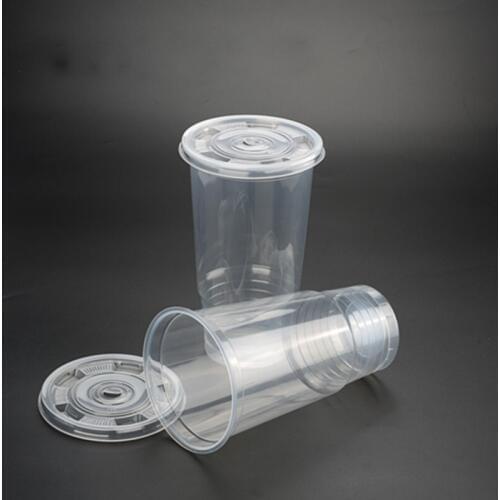 32oz Plastic Clear Cups with Flat Lids and Straws for Cold Drinks Like Iced Coffee, Bubble Tea, Cocktails(50 Cups+Lids+Straws)