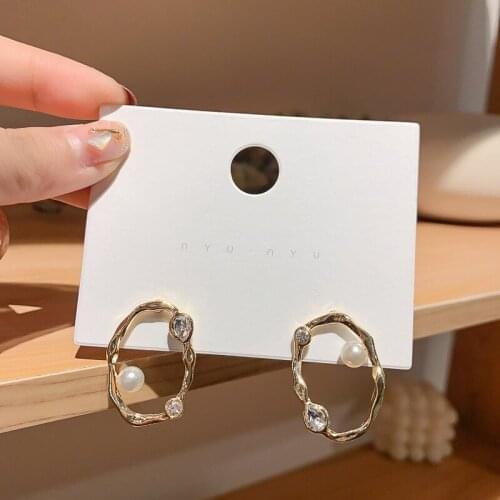 Korean Fashion Irregular Metal Circles Imitation Pearl Stud Earrings Ladies Charm Earrings Jewelry Accessory For Women Brincos