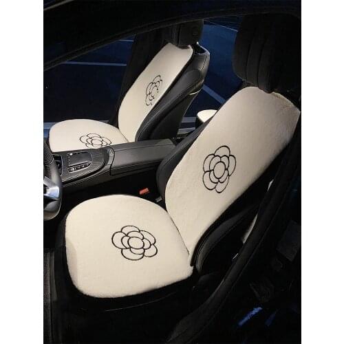 2021 New High Quality Fashion Warm Cartoon Camellia Lamb Wool Plush Ins Cute Car Seat Cushion
