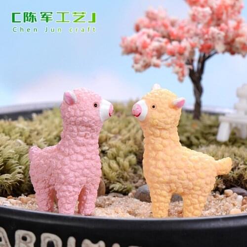 Fairy Garden Miniatures Cute Little Animals Resin Alpaca Home Decoration Accessories Modern Childrens Small Animal Toys