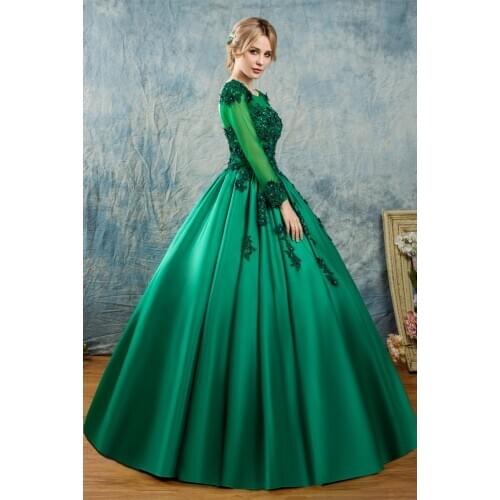 100%real luxury green long sleeve embroidery beading ball gown medieval dress Renaissance gown queen Victorian Belle Ball gown