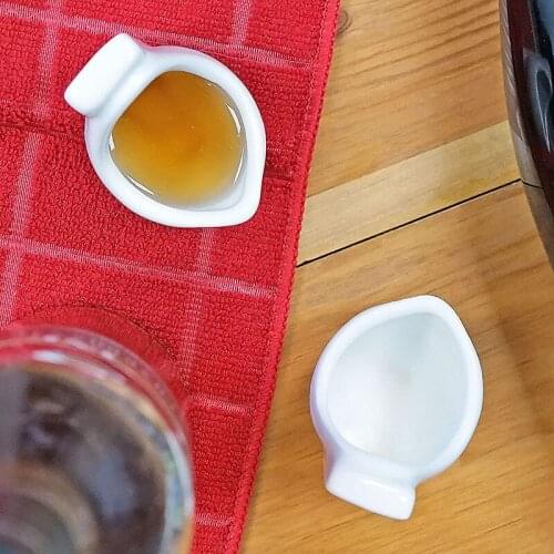 Novelties Party Ceramic Wine Glasses Urinal Shape Toilet Prank Wine Cup Family Friend and Coworker White Elephant Xmas SNO88