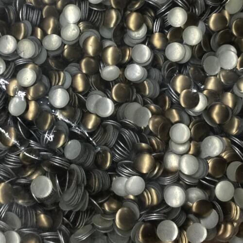 100pcs/lot 5mm bronze Flat back Hot Fix Glue-on Patches Round Studs Punk Style Rivet Hotfix DIY Garment Accessory Supplier