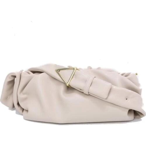 New design genuine leather women chest bag soft baguette handbag