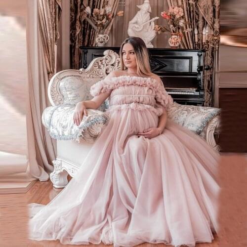 Charming Pink Tulle Pregnancy Dresses For Photo Shoot Slash Neck Cap Sleeveles Ruffles Long Bridal Maternity Gowns