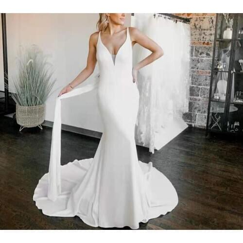 Sexy Long V-Neck Mermaid Wedding Dresses Spaghetti Straps Custom Ivory Pleated Floor Length V Back Bridal Gowns for Women