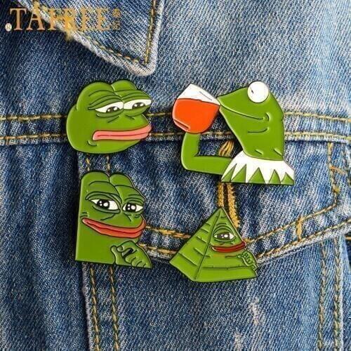TAFREE Sad Pepe The Brooch Enamel Green Animal Pins Cartoon Badge Denim Bag Shirt Accessories Lapel Pin Jewelry