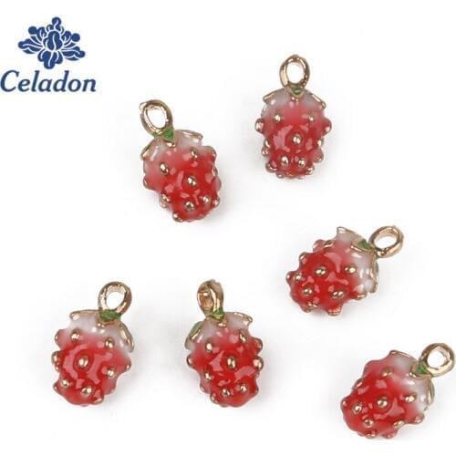 High Quality 15pcs 14mm Alloy Metal Drop Oil Strawberry Charms Pendant for Jewelry Making Fit DIY Handmade Earring Necklace