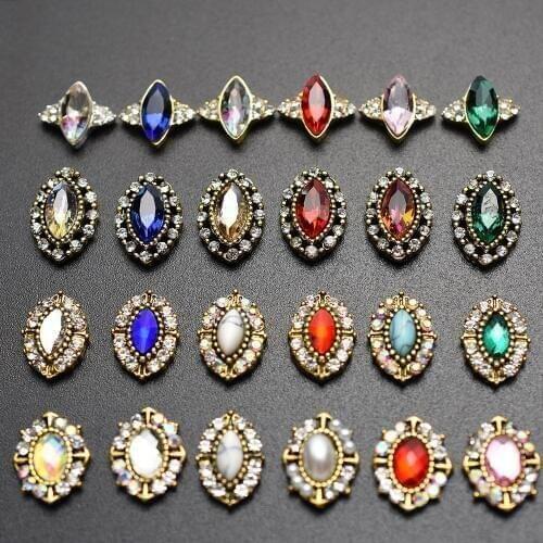 10 Pcs/Lot Ancient Gold Crystal Marquise Studs Nails 3D Horse Eye Design Rhinestones Decorations Strass Nail Art Supplies Charms