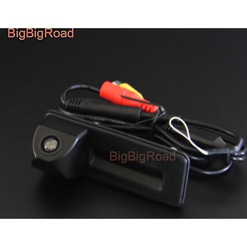 BigBigRoad Car Trunk Handle Rear View Parking Camera For Skoda Octavia 1Z A5 2004~2013 / Octavia Tour Laura Fantasia