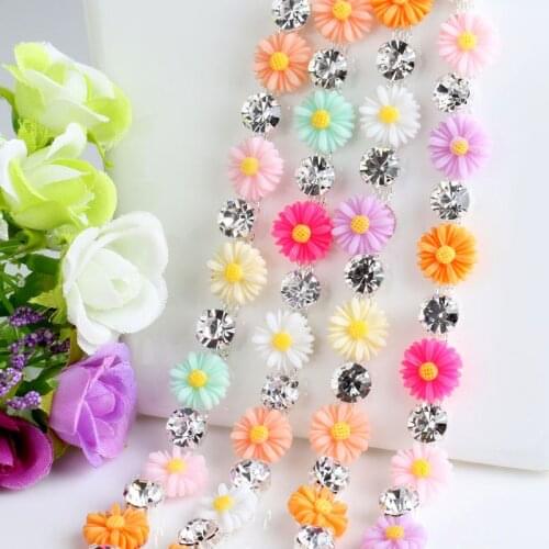 Superior quality Daisy glass crystal Rhinestone claw chain DIY Wedding dress and Sew on clothing jewelry accessories 1yard