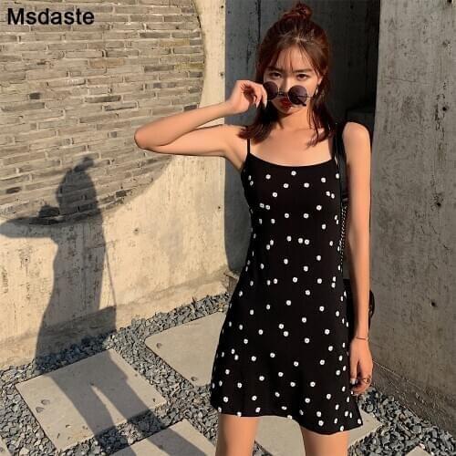 Sweet Short Mini Dress 2020 Summer Wear Young Lady Sleeveless Vintage Spaghetti Strap Black with White Floral New Women Dresses