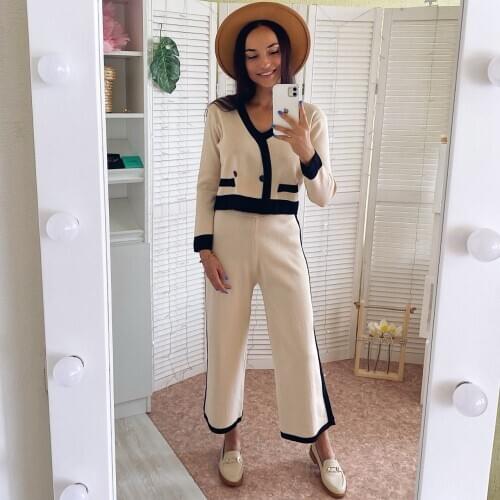 Two-Piece Female Tide Fashion Suits nv qiu zhuang New V-neck + Western Style Wide Leg Pants Contrast Knitted