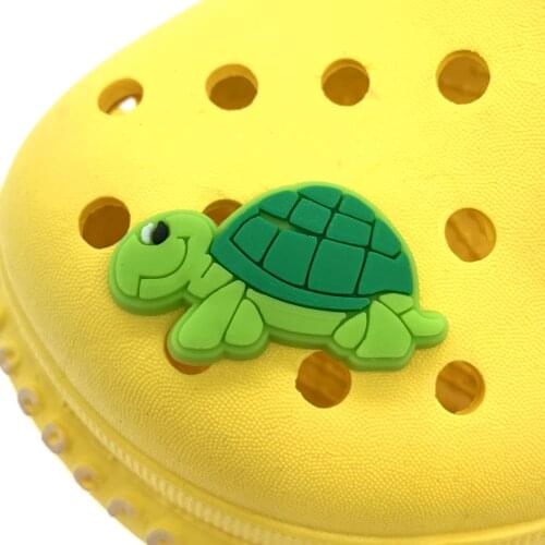 1PCS Hot Selling Animal Silicone Soft Buckles For Kids Party Gifts Tortoise Icon Shoes Charms Kids DIY Granden Shoe Accessories