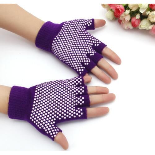 Wholesale Professional Yoga Fingerless Non Anti Slip Grip Sticky Gloves Five Fingers Sport Sock and Gloves for Women