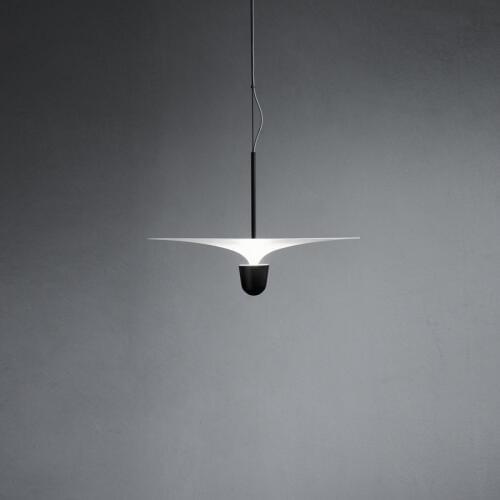 Nordic minimalist line lamp warm and modern personality creative restaurant bedroom bar kitchen model room chandelier