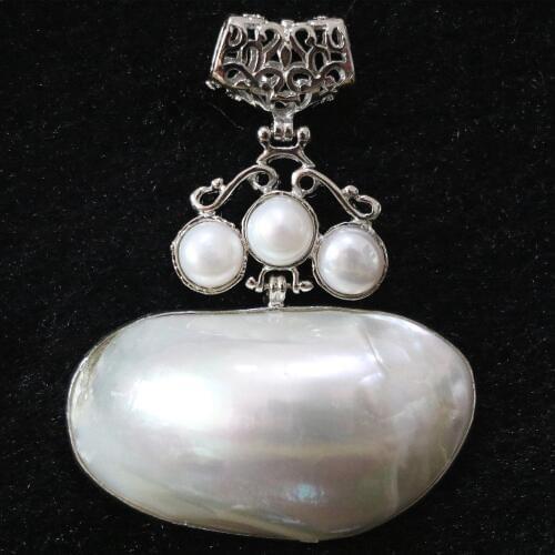 Big Round White Natural Mother of Pearl Shell Pendant Charm for DIY Necklace Jewelry Making Accessories B1127