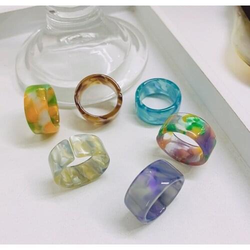2021 New Transparent Resin Acrylic Colourful Geometric Round Rings for Women Jewelry Party Gifts Vintage Finger Ring For Girls